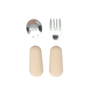 JUGUETOYS JUEGO CUBIERTOS SILICONA NATURAL METAL x2